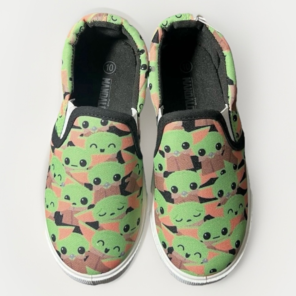 NEW The Mandalorian Grogu Canva Slip-On Shoes Toddler Sz 10 Green Casual Kidcore